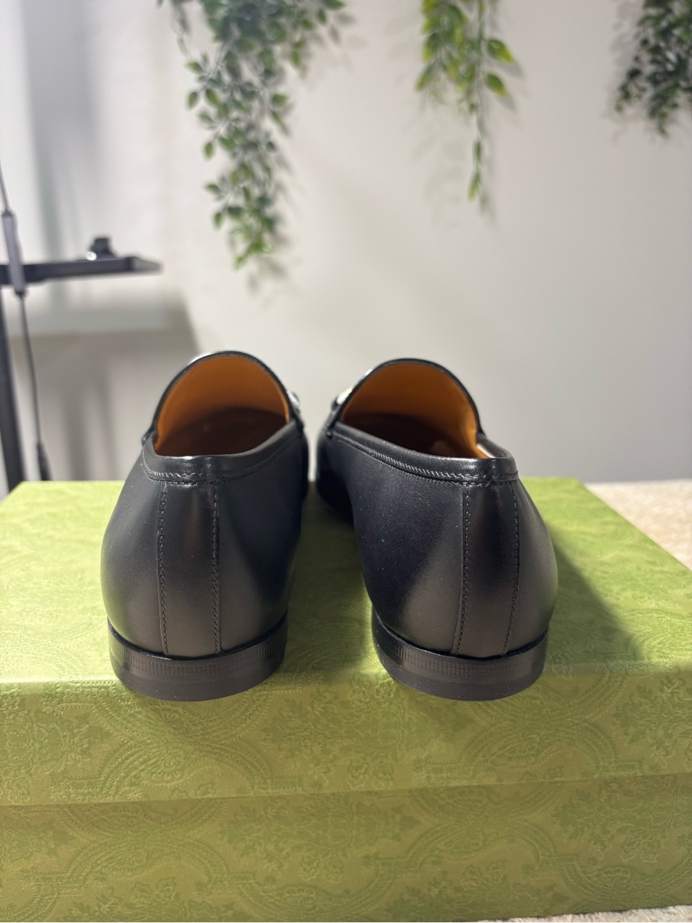 Women’s Gucci Loafer - Picture 6 of 7
